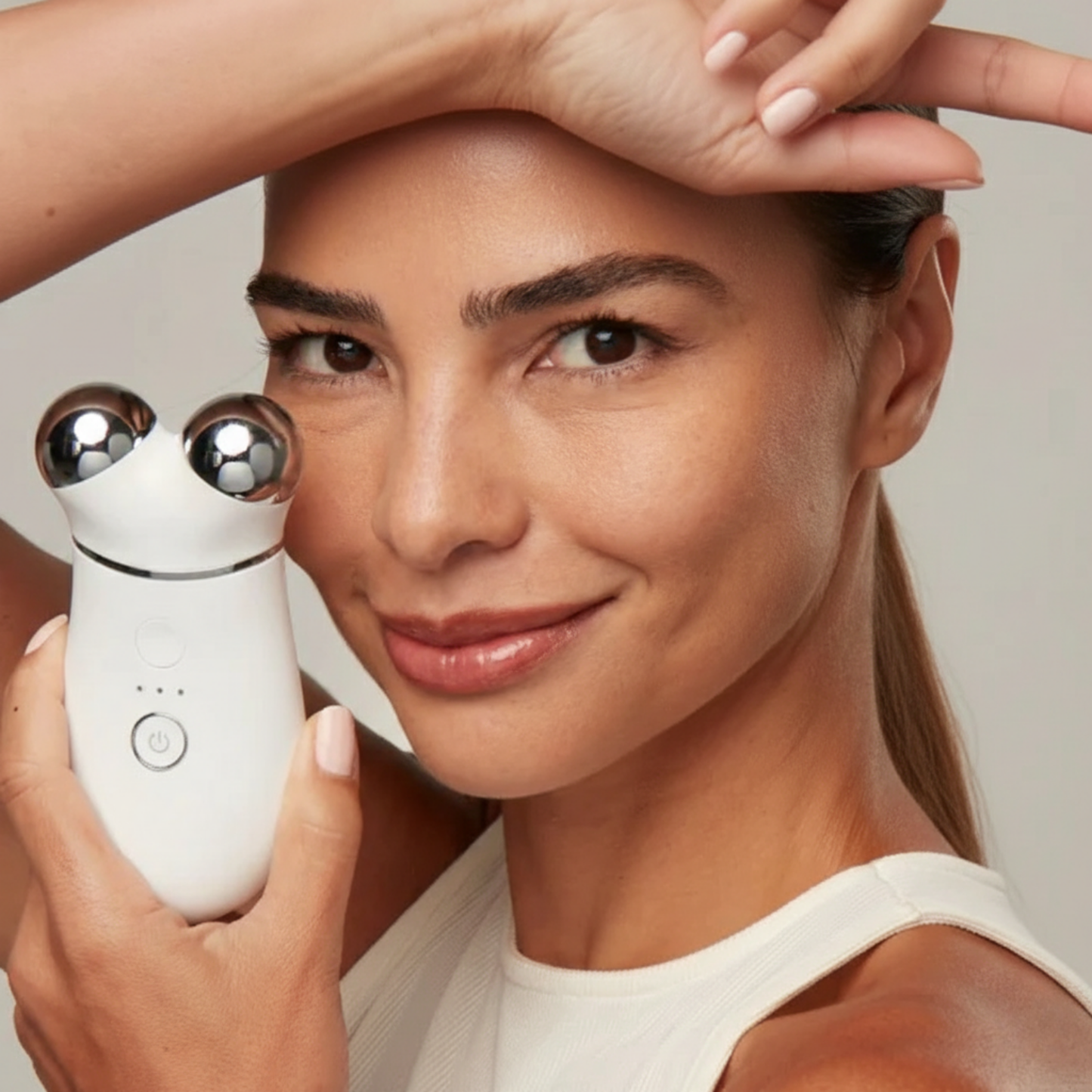 LYXO Liftingový Zkrášlovač Pleti